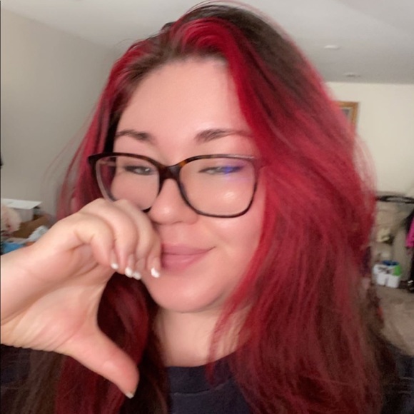 Meet your Posher, Alexandria - Picture 1 of 4